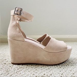 Vince Camuto Korista Suede Platform Sandal